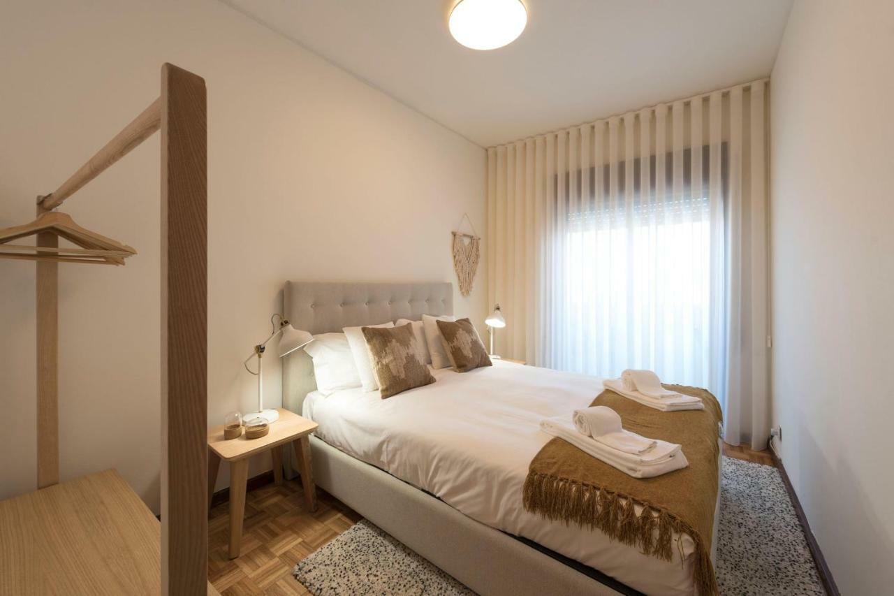 Lovelystay - Genuine Bonfim Balcony Flat ปอร์โต ภายนอก รูปภาพ