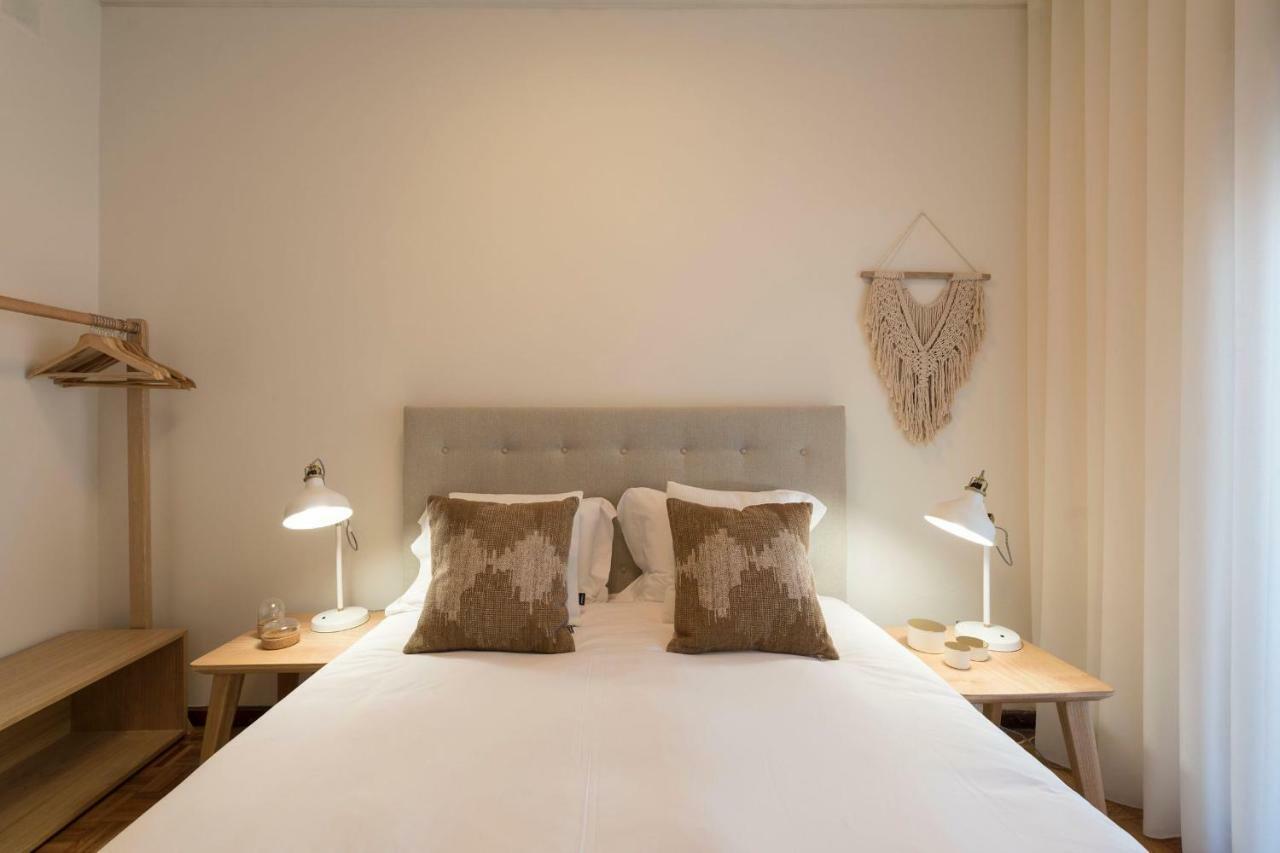 Lovelystay - Genuine Bonfim Balcony Flat ปอร์โต ภายนอก รูปภาพ