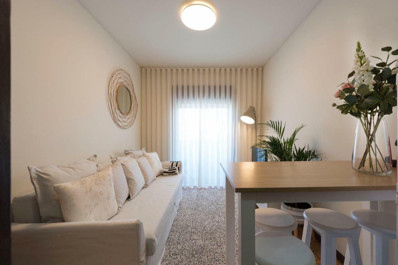 Lovelystay - Genuine Bonfim Balcony Flat ปอร์โต ภายนอก รูปภาพ