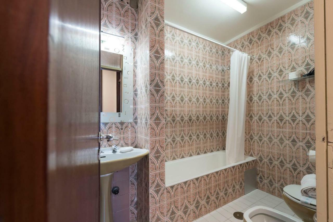 Lovelystay - Genuine Bonfim Balcony Flat ปอร์โต ภายนอก รูปภาพ