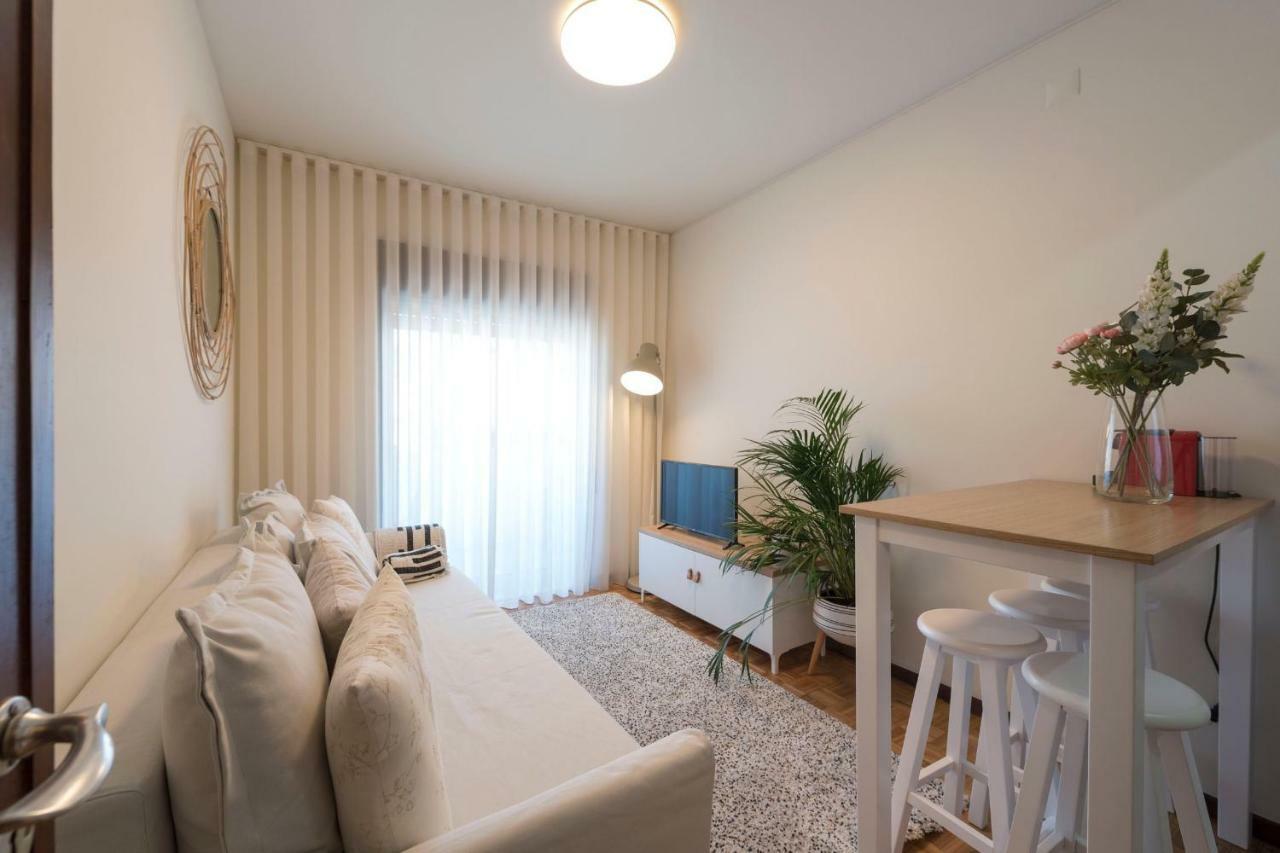Lovelystay - Genuine Bonfim Balcony Flat ปอร์โต ภายนอก รูปภาพ