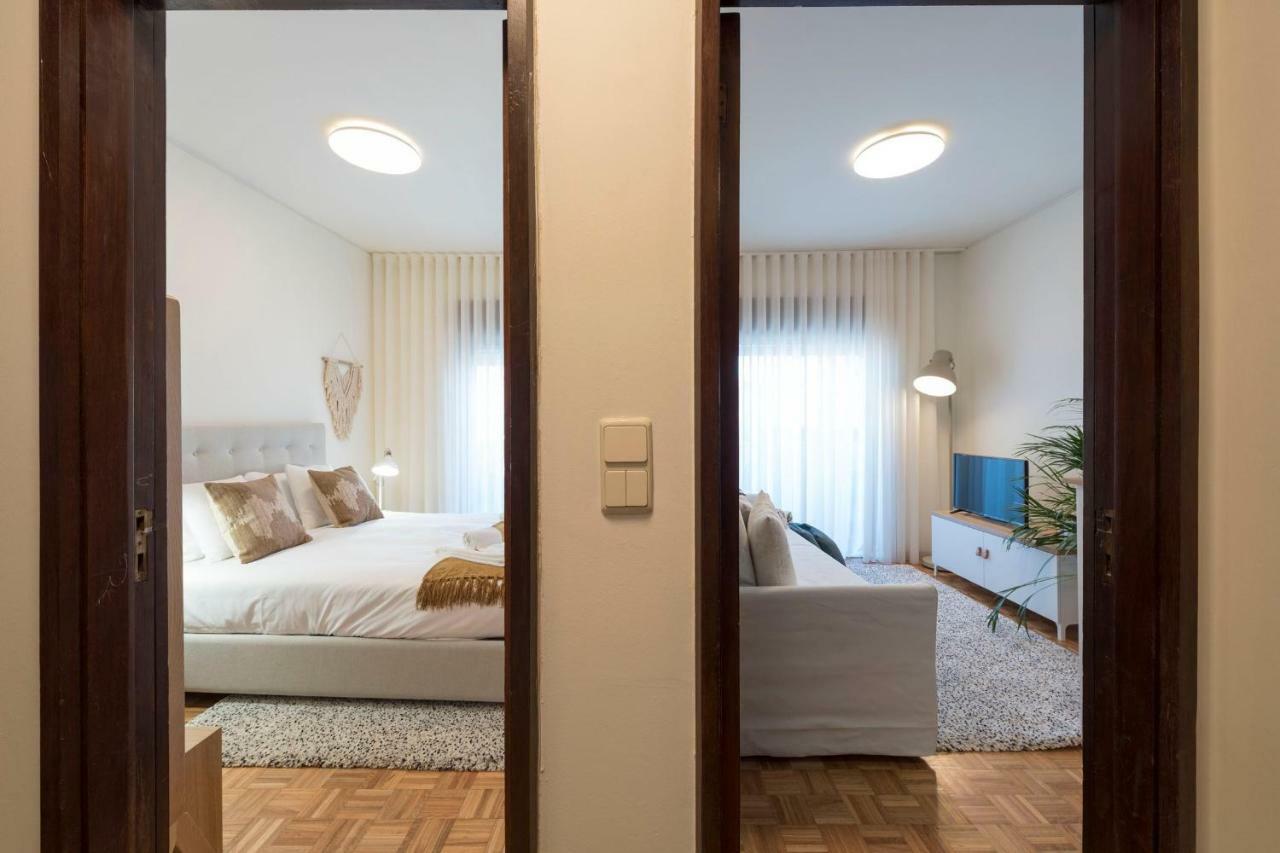 Lovelystay - Genuine Bonfim Balcony Flat ปอร์โต ภายนอก รูปภาพ